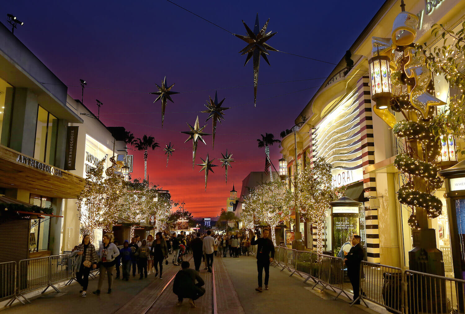 “A California Christmas at the Grove” Official Tree Lighting Ceremony