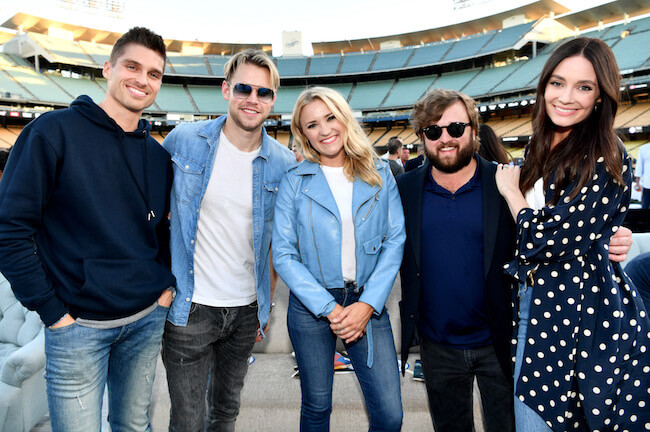 Our team at the Los Angeles Dodgers Foundation Blue Diamond Gala at Dodger  Stadium tonight. : r/Dodgers