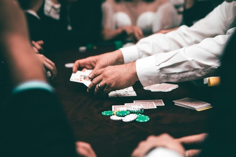 Key Online Gambling Bankroll Management Tips - LA Guestlist
