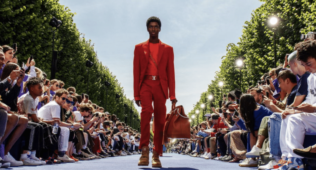 11 Tips for Hosting an Outdoor Fashion Show in LA - LA Guestlist